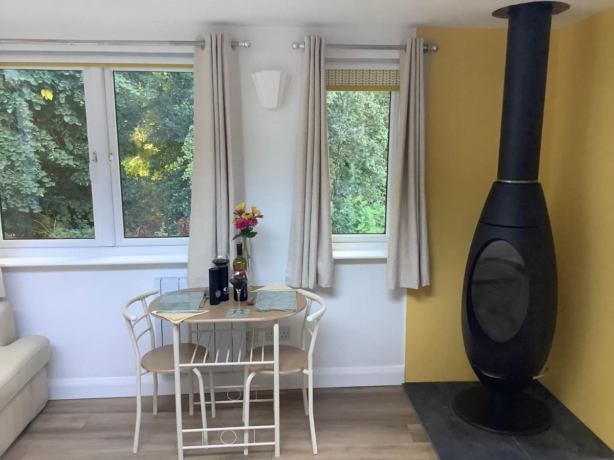 Charming Woodland Lodge 2 Person 1 Bedroom Great Yarmouth Exterior photo